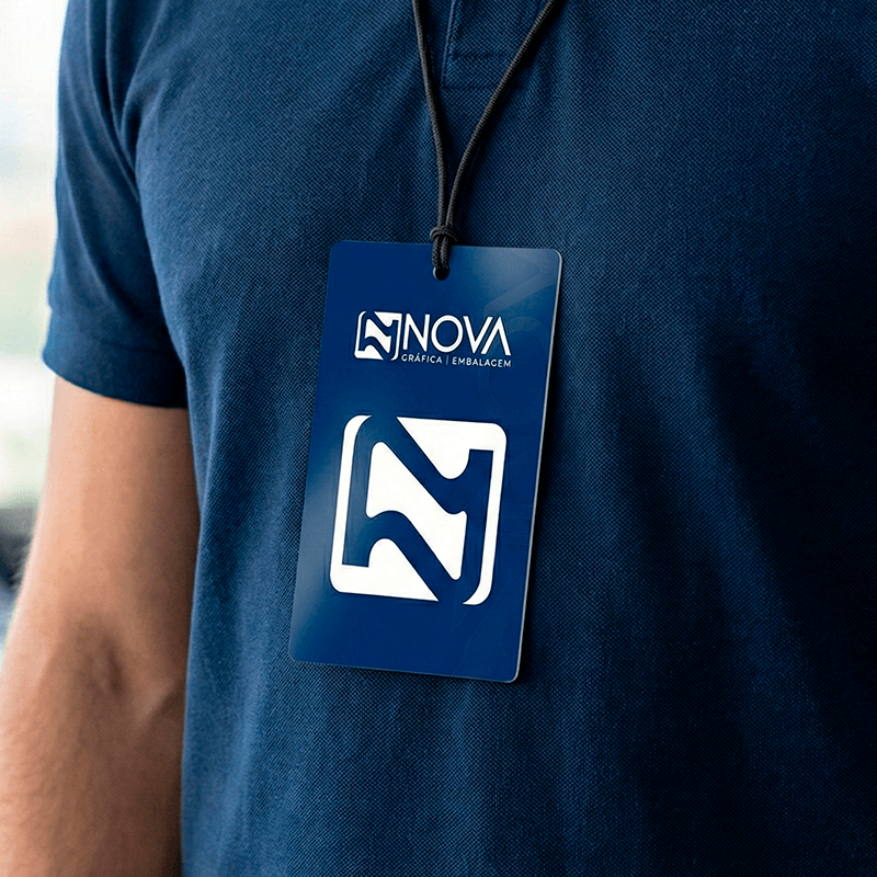 cracha personalizado para empresas 03